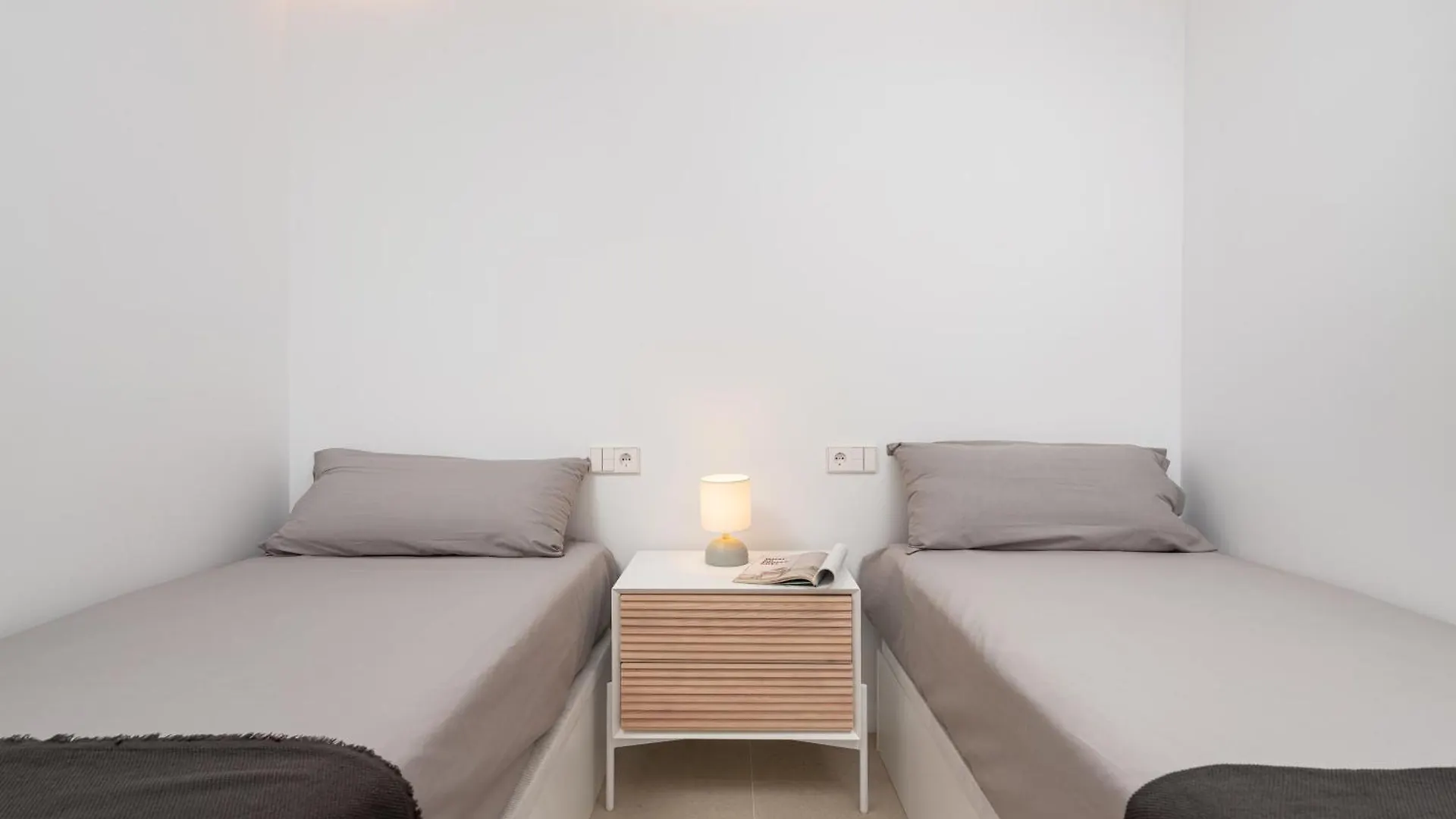 New Oiza Garden In Bahia Blanca With Garden And Ocean Views Apartment Alcudia  0*, Alcudia (Mallorca) Spain